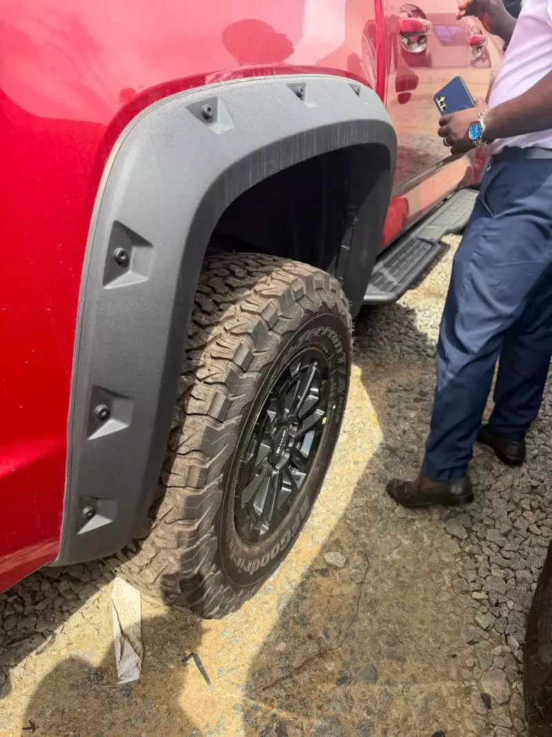 JMC(JIANGLING MOTORS CORPORATION) Grand Avenue plus   - 2026