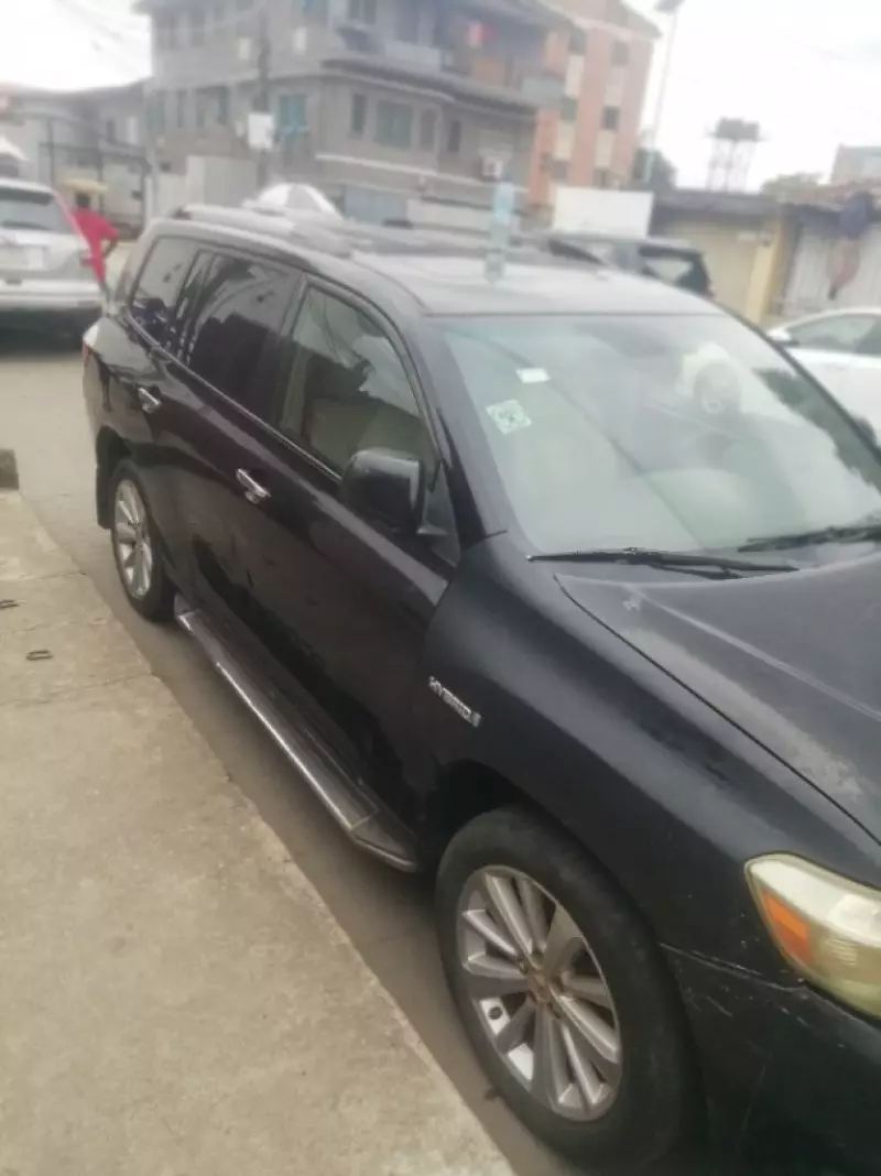 Toyota Highlander   - 2008