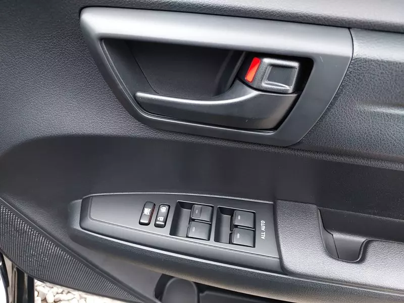 Toyota Corolla   - 2013