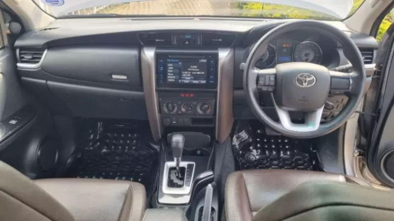 Toyota Fortuner   - 2018