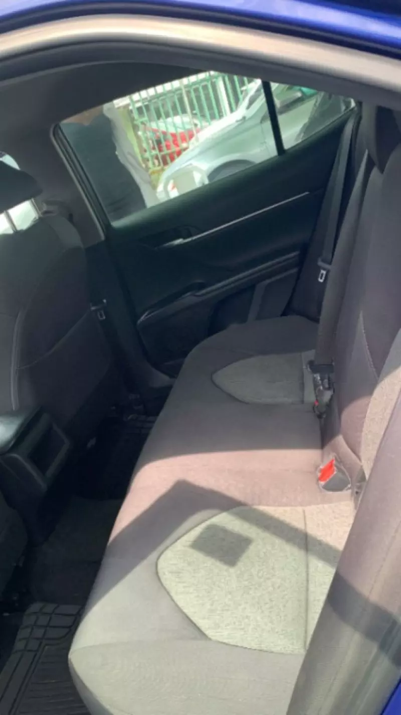 Toyota Camry   - 2018