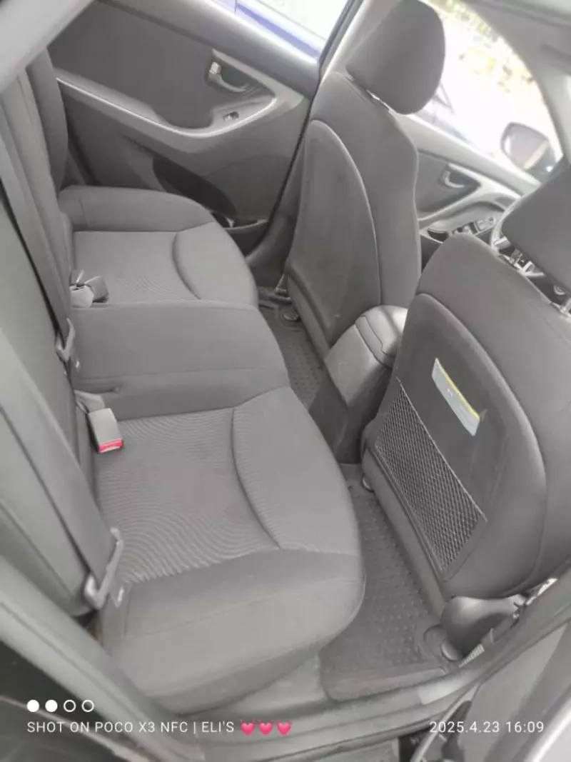 Hyundai Elantra   - 2015