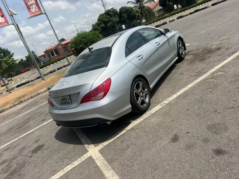 Mercedes-Benz CLA 250   - 2014