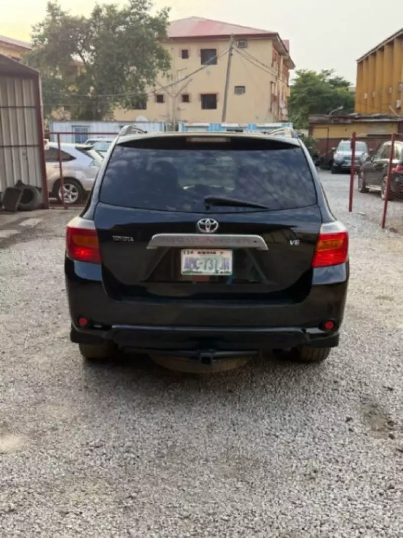 Toyota Highlander   - 2008