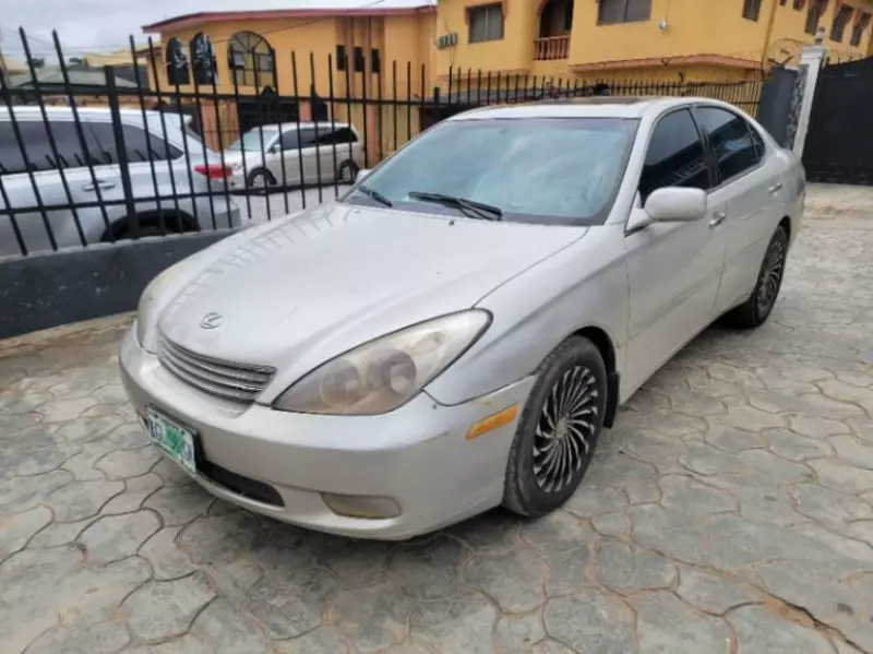 Lexus RX 330   - 2004