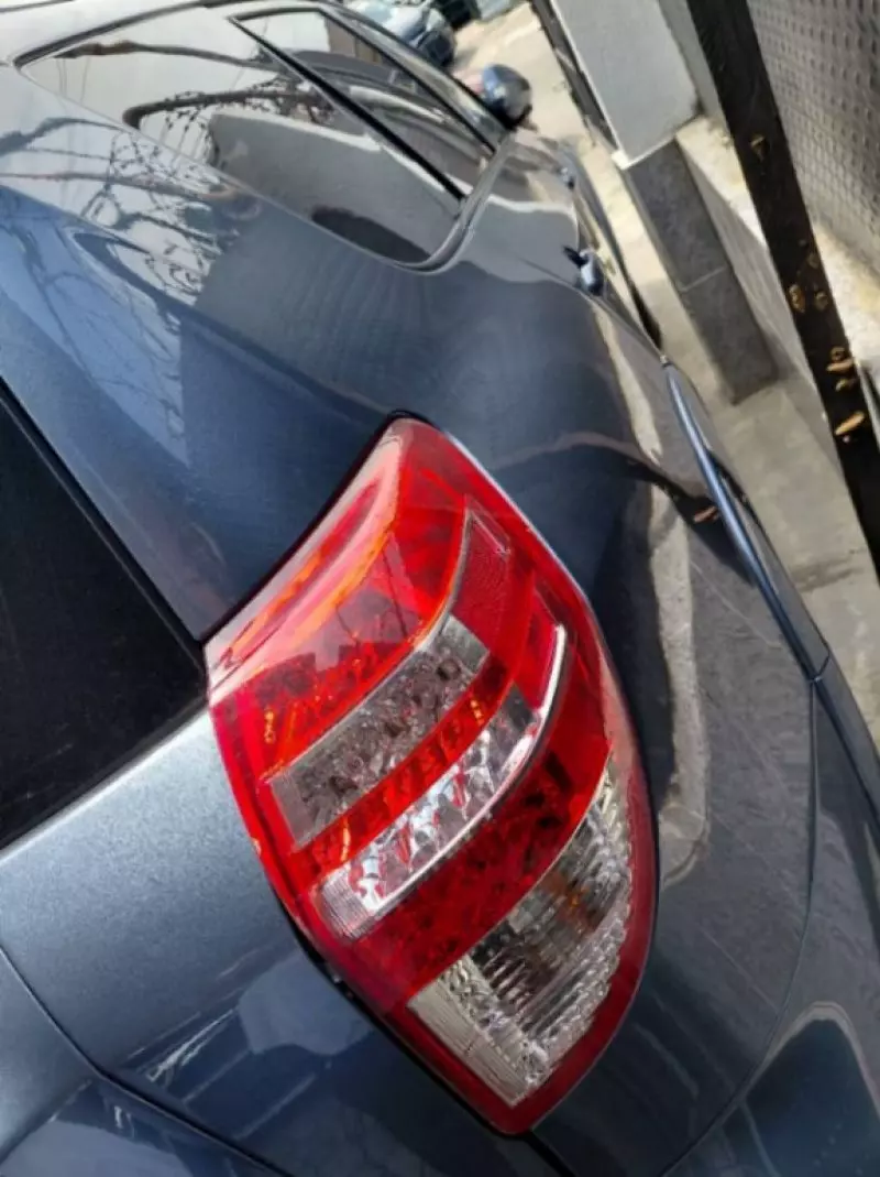 Toyota Rav4   - 2010