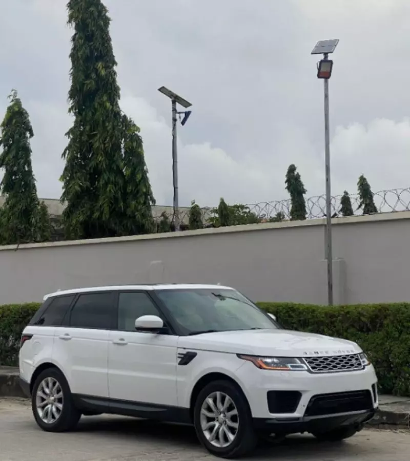 Land Rover Range Rover Sport   - 2015