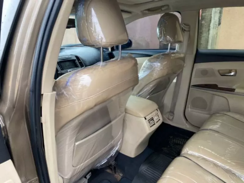 Toyota Venza   - 2010