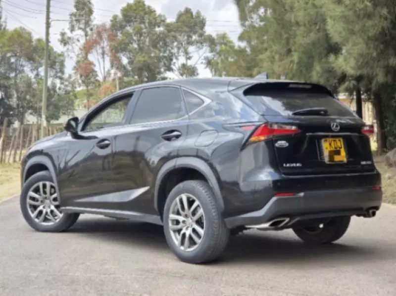 Lexus NX 200T   - 2015