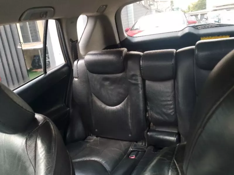 Toyota RAV 4   - 2012