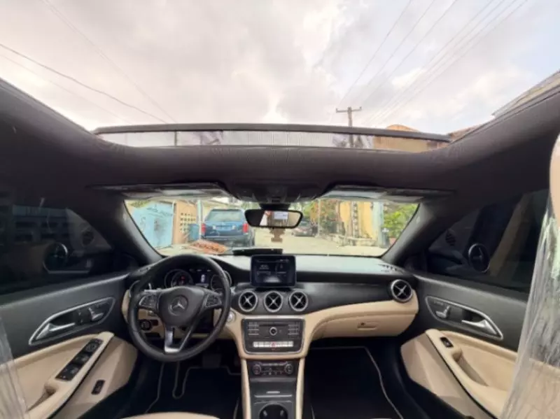 Mercedes-Benz CLA 250