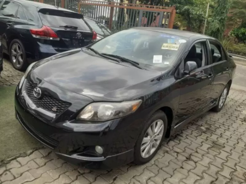 Toyota Corolla Sport   - 2010