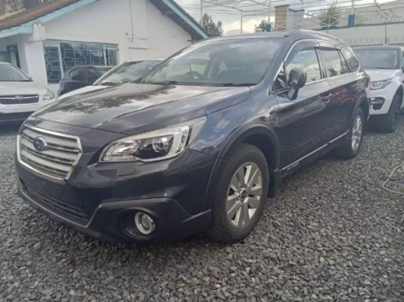 Subaru Outback   - 2018