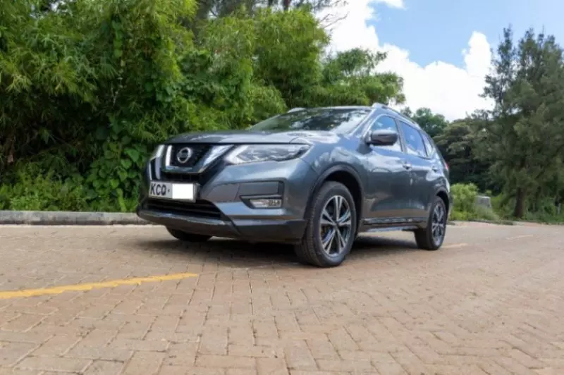 Nissan X-Trail   - 2016