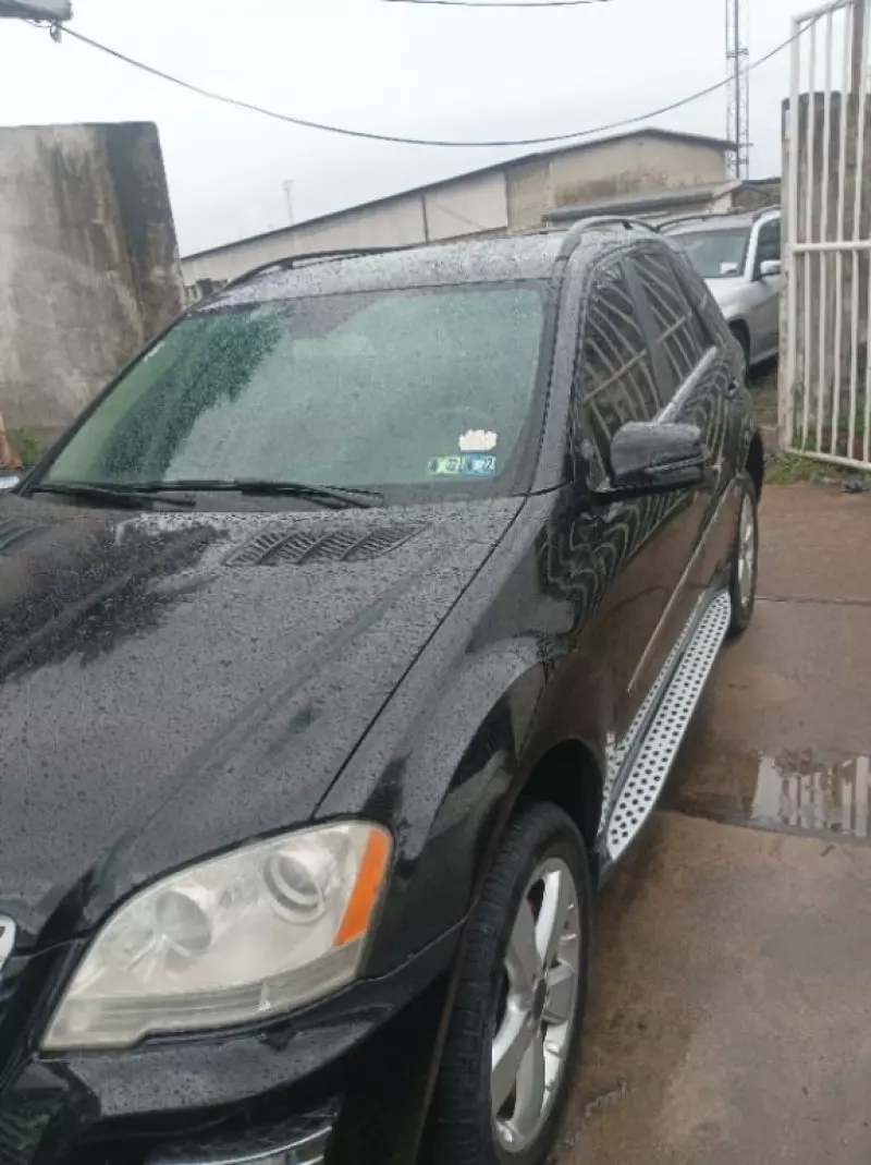 Mercedes-Benz ML 350   - 2010