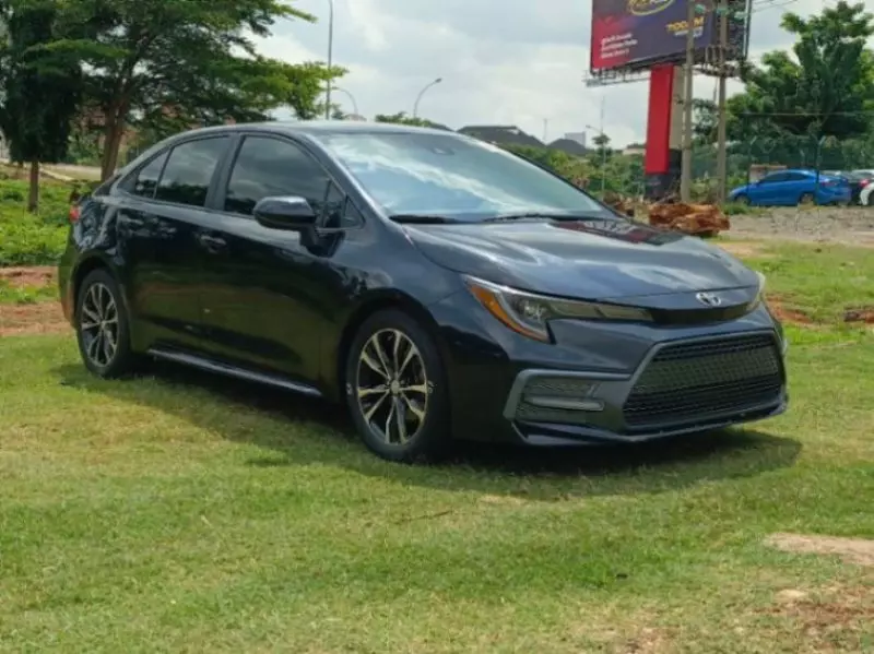 Toyota Corolla   - 2020