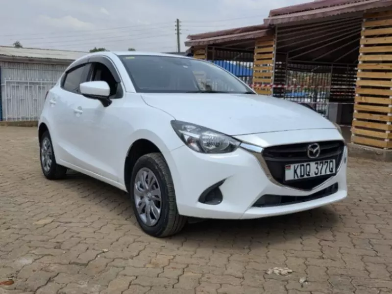 Mazda Demio   - 2017