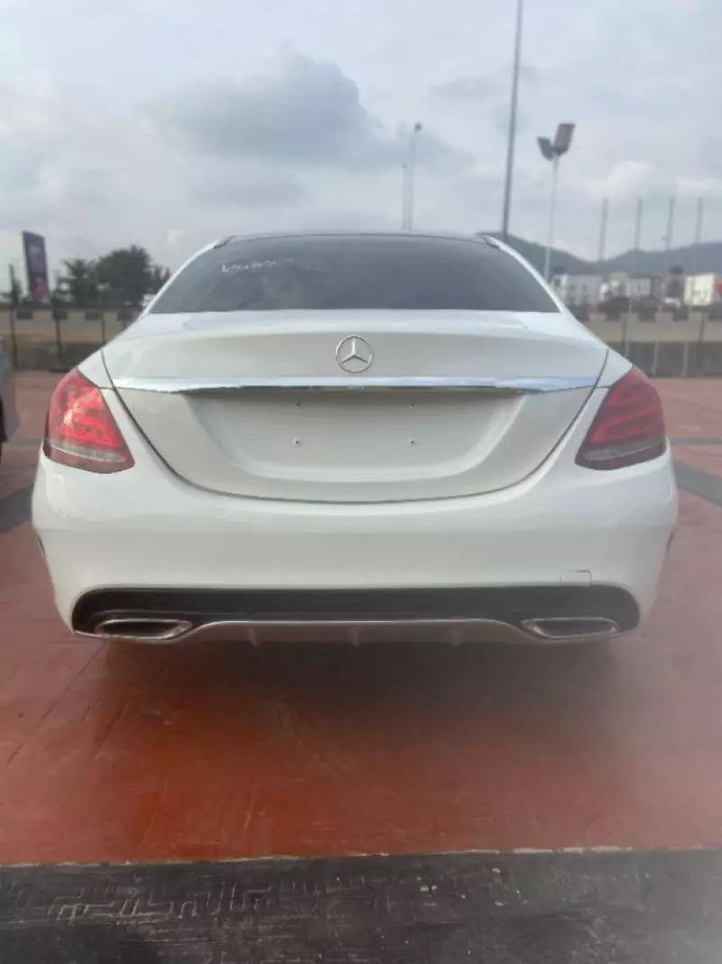 Mercedes-Benz C 400   - 2014