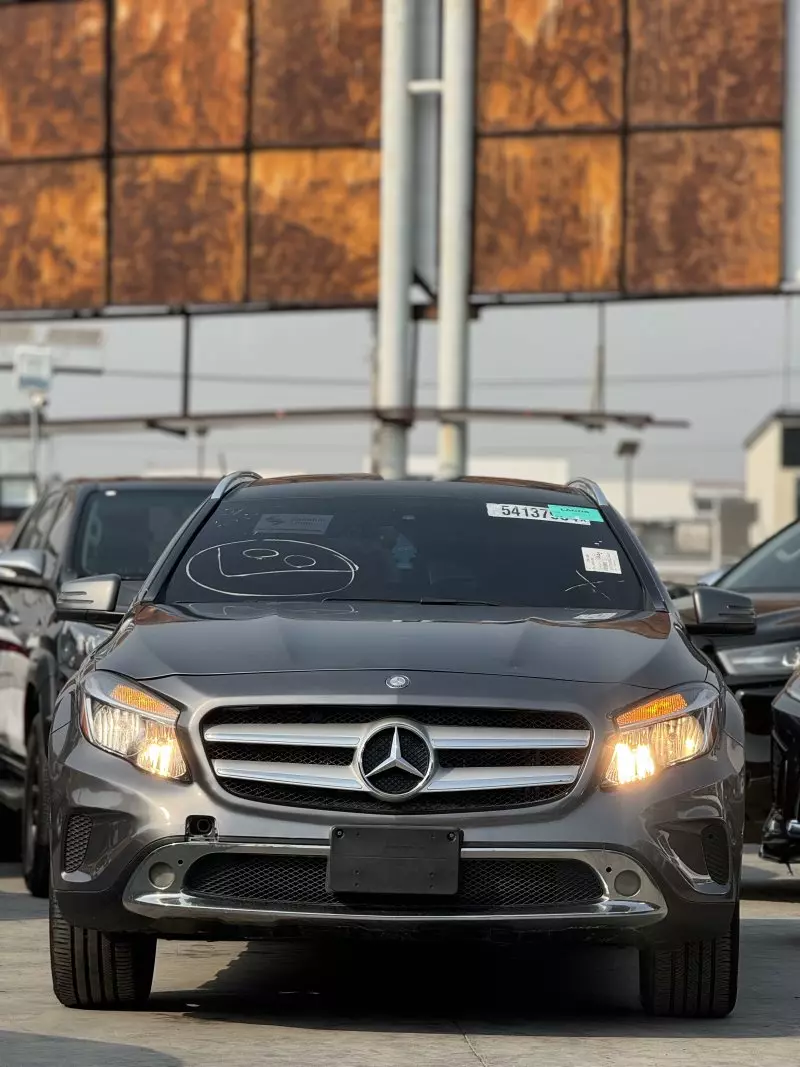 Mercedes-Benz GLA 250   - 2016