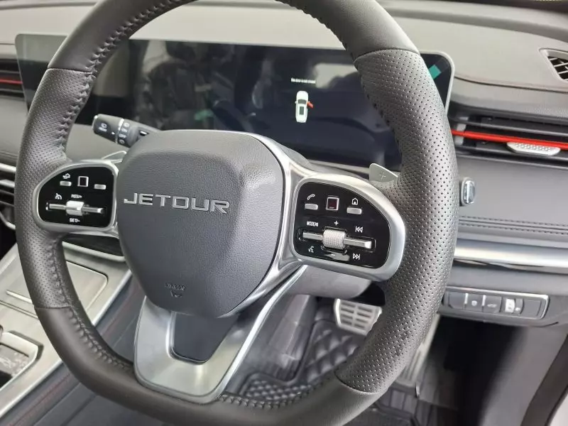 JETOUR X70 Plus - 2024