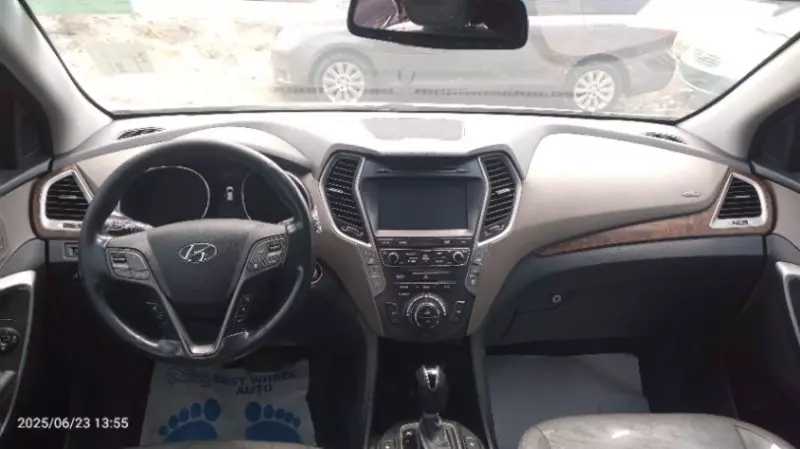 Hyundai Santa Fe   - 2014