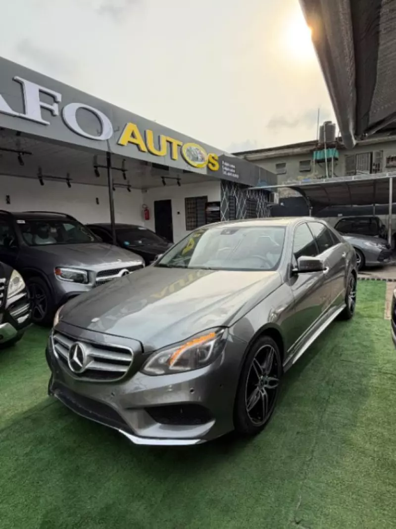 Mercedes-Benz E-Class - 2011