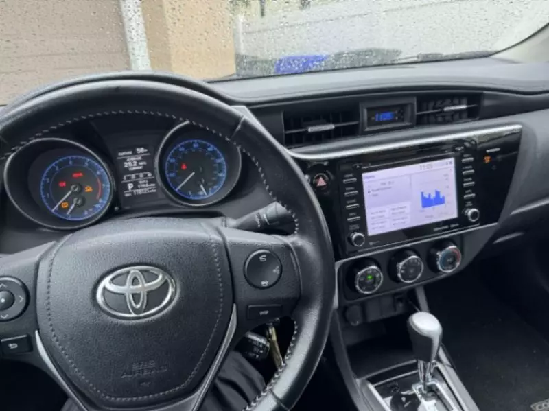 Toyota Corolla   - 2014