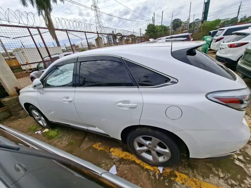 Toyota Lexus RX 270   - 2011