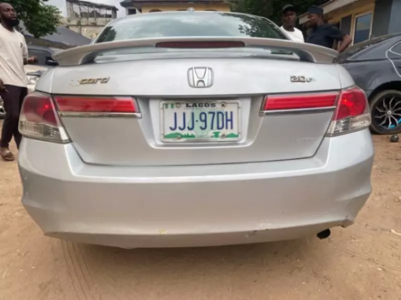 Honda Accord   - 2011