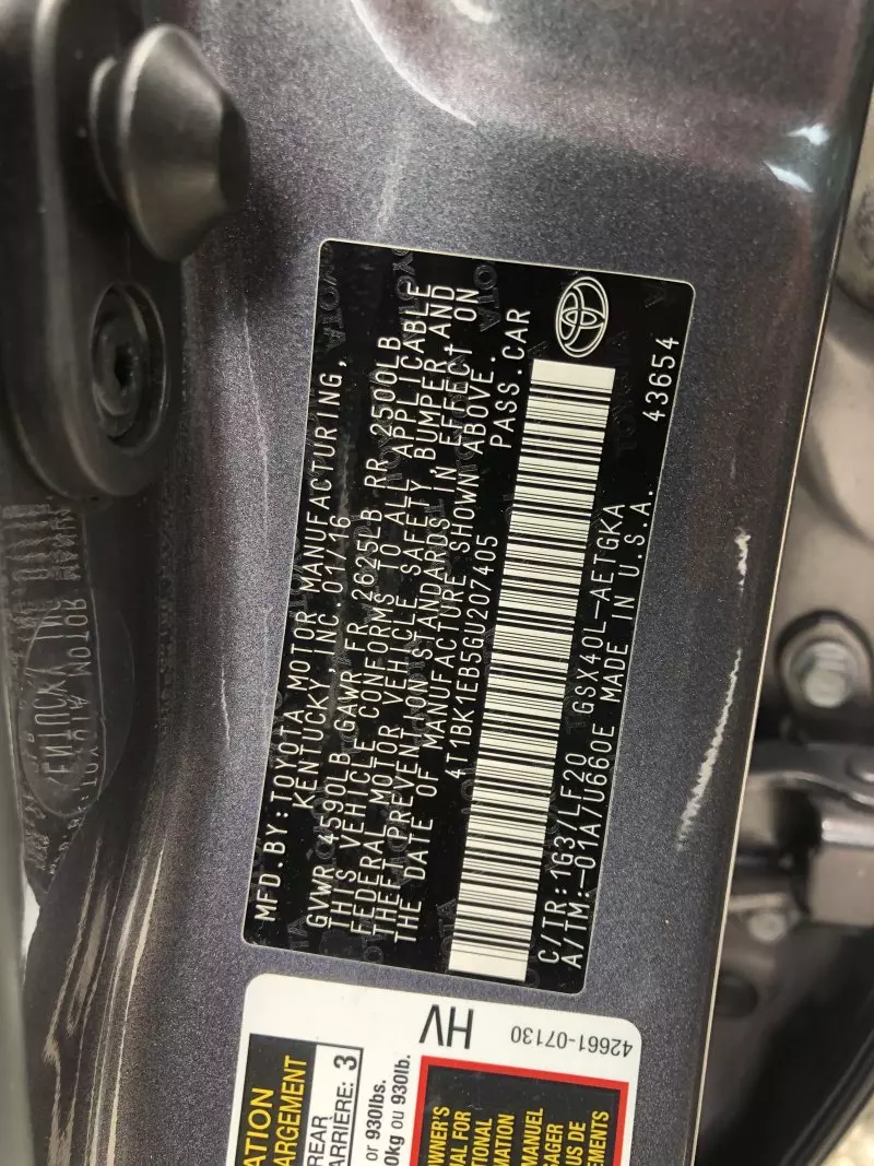 Toyota Avalon   - 2016