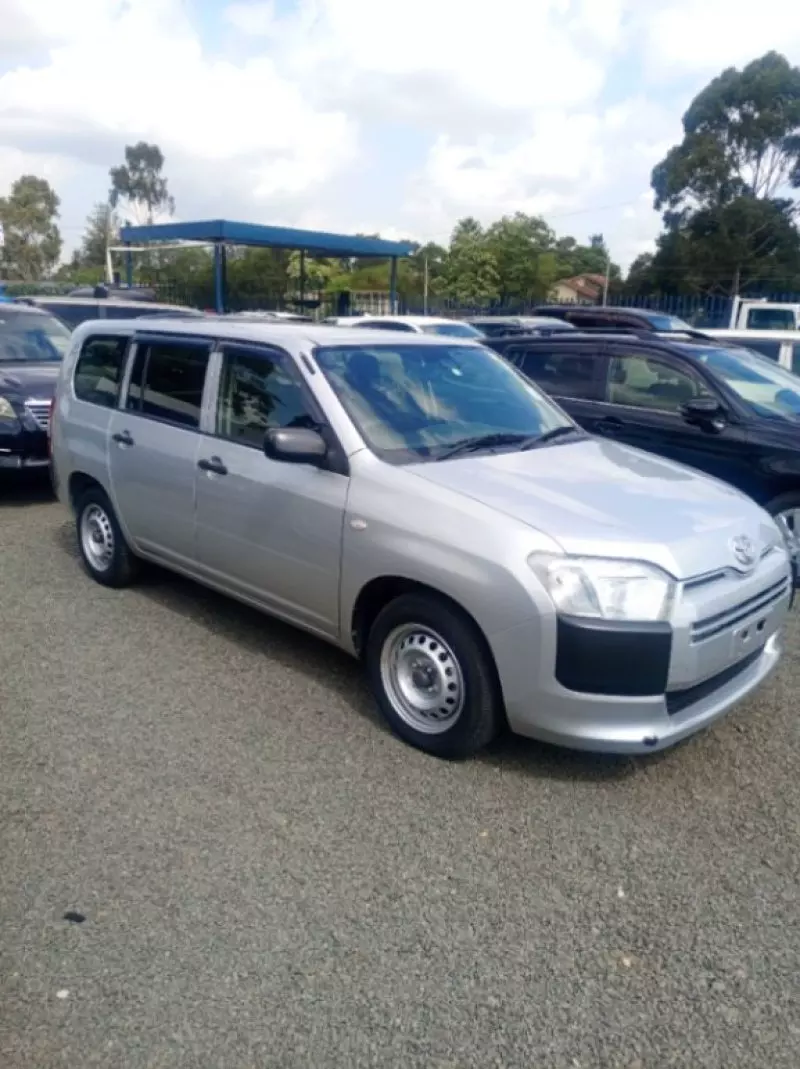 Toyota Probox    - 2018