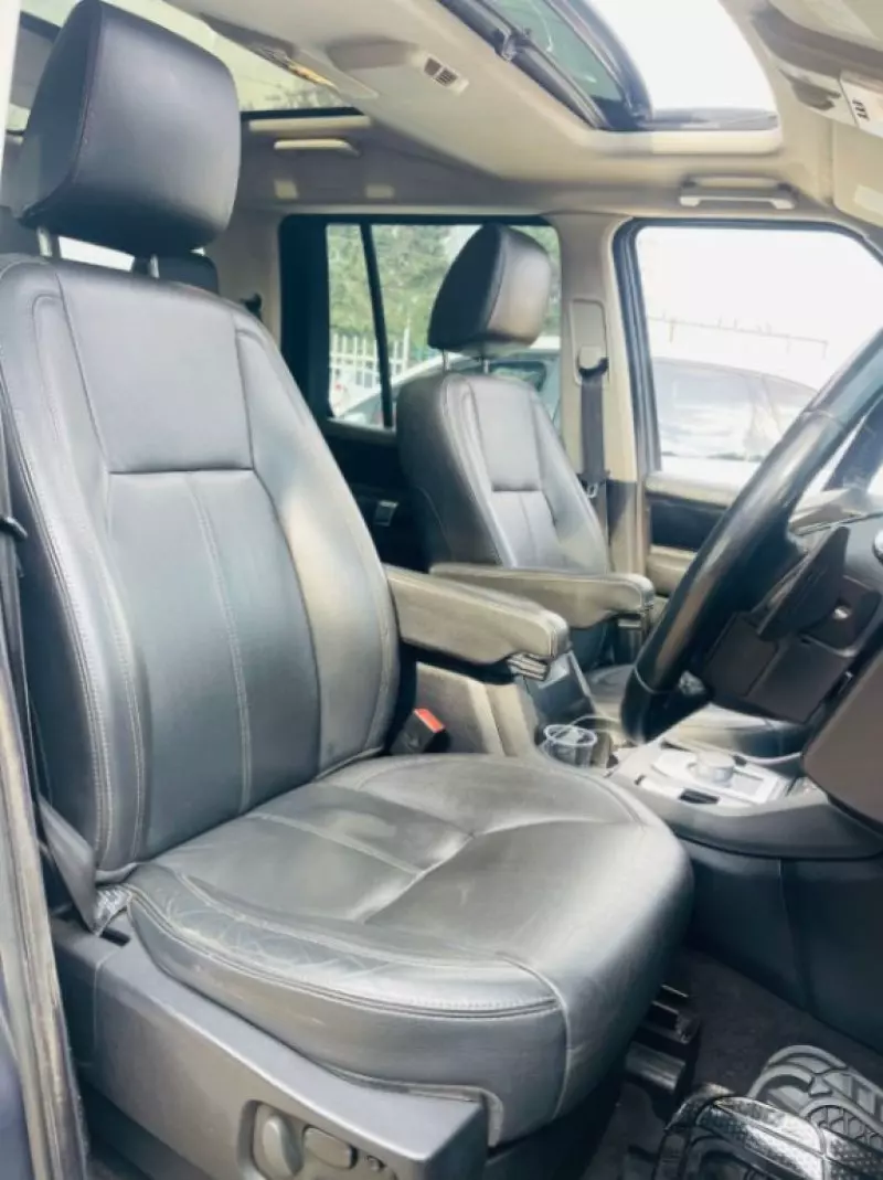 Land Rover Discovery   - 2013