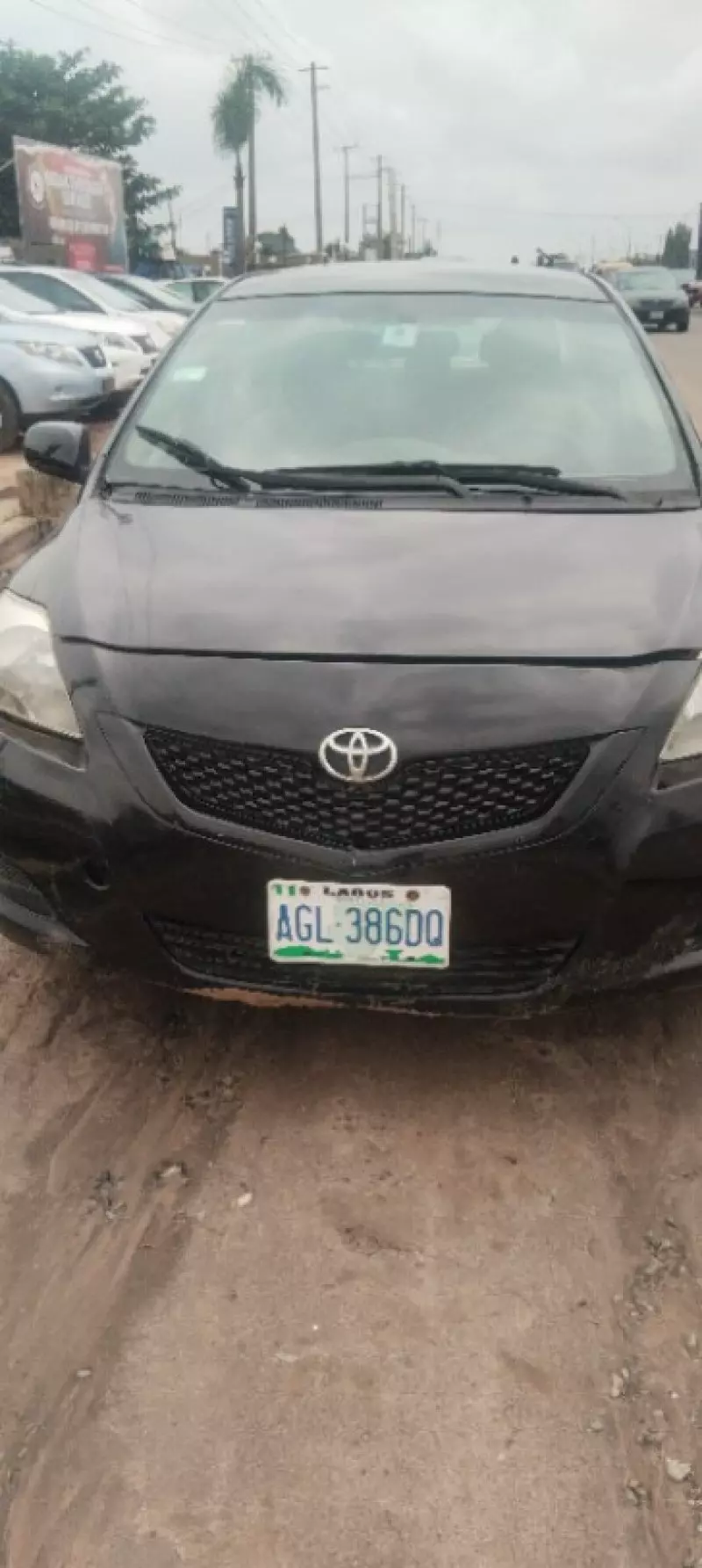 Toyota Yaris   - 2009