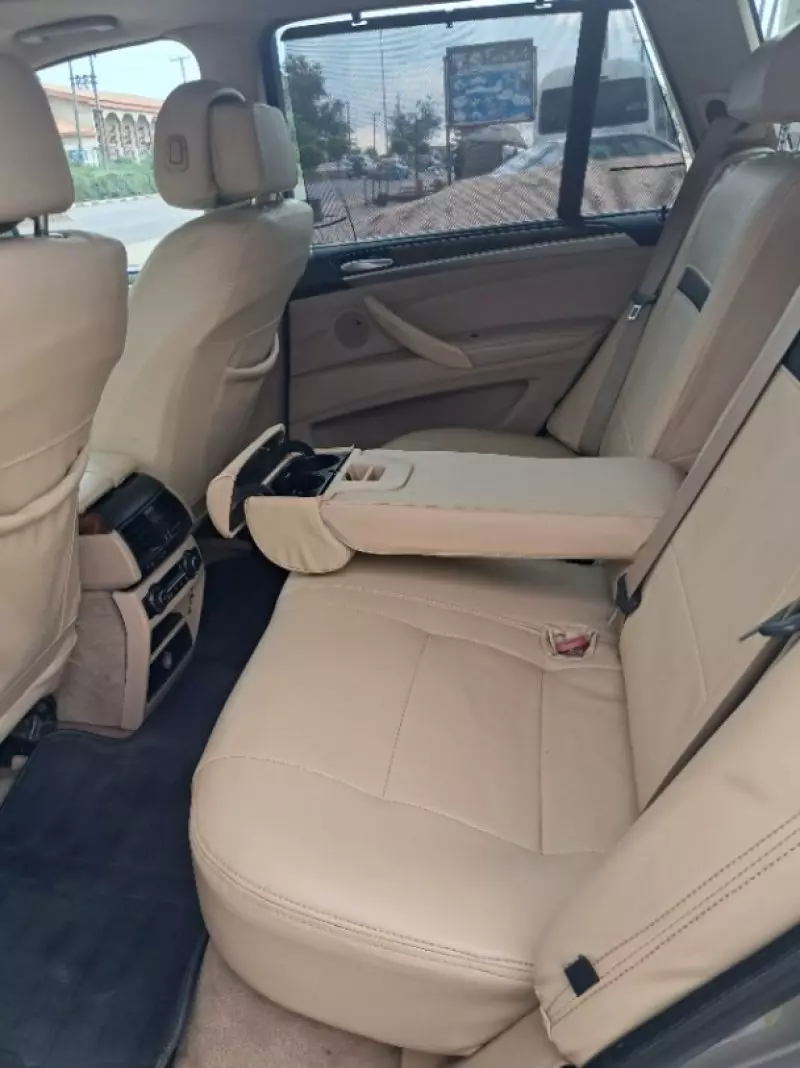 BMW X5   - 2009