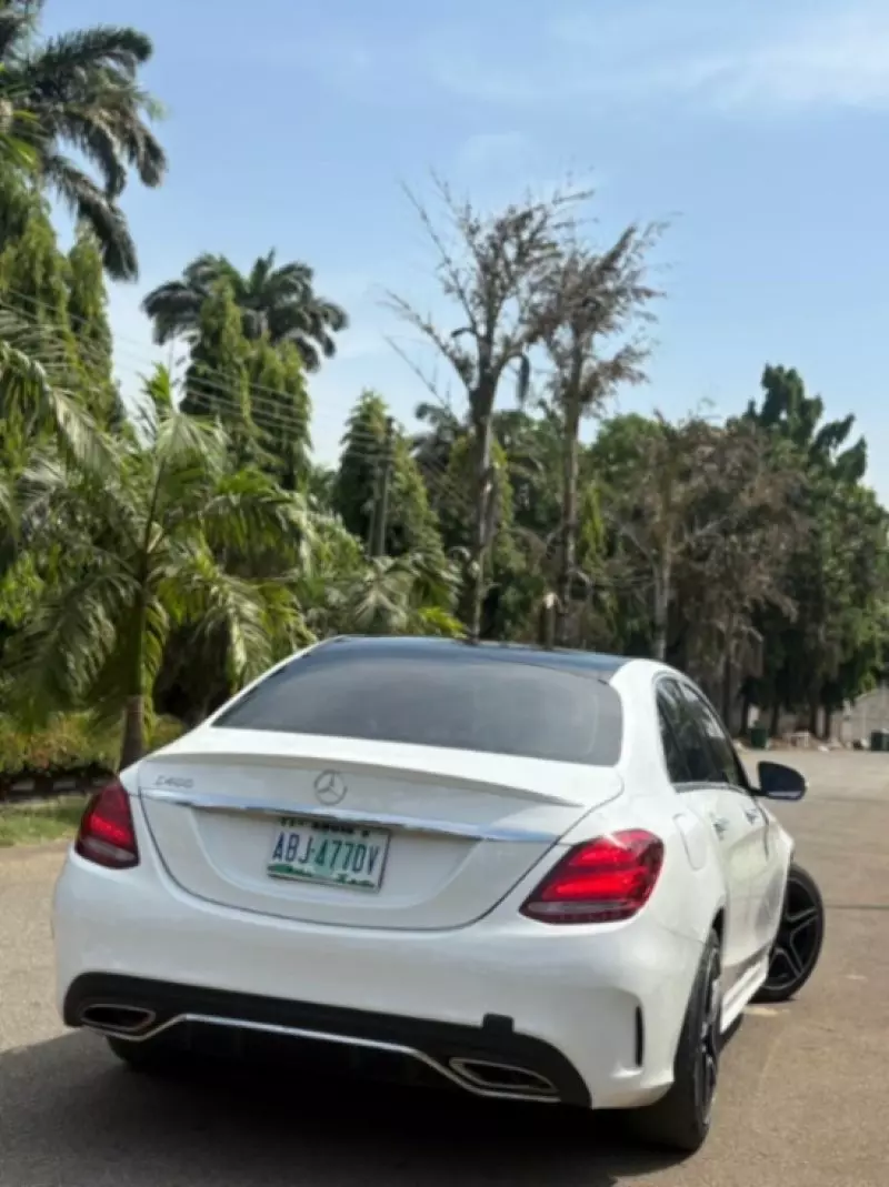 Mercedes-Benz C 400   - 2015