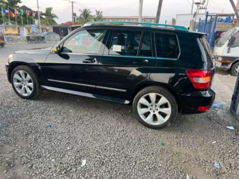Mercedes-Benz GLK-Class   - 2010