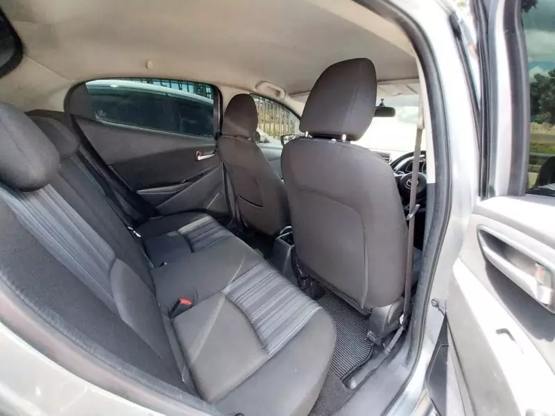 Mazda Demio   - 2015