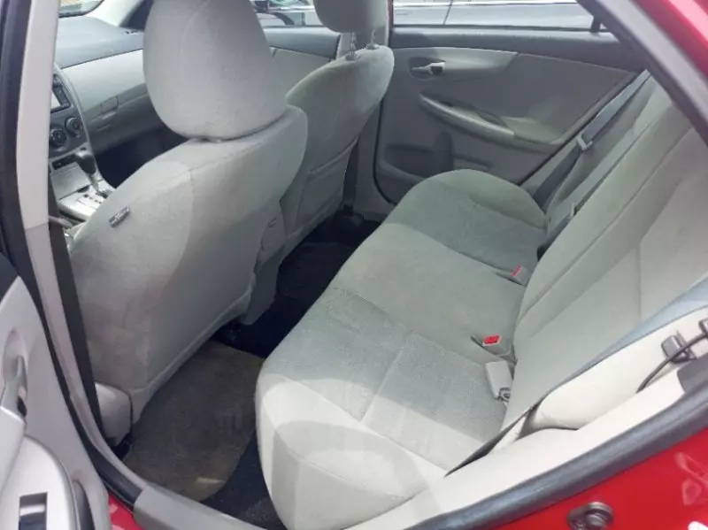 Toyota Corolla   - 2013