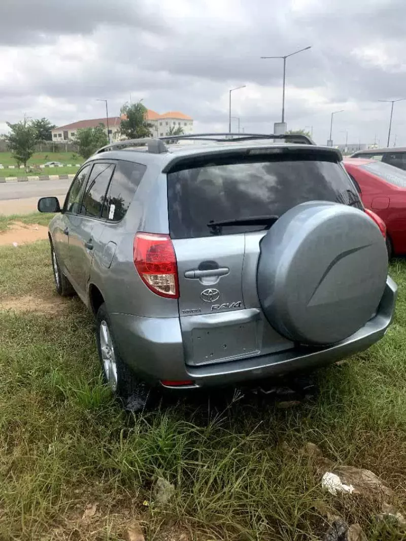 Toyota RAV 4   - 2008