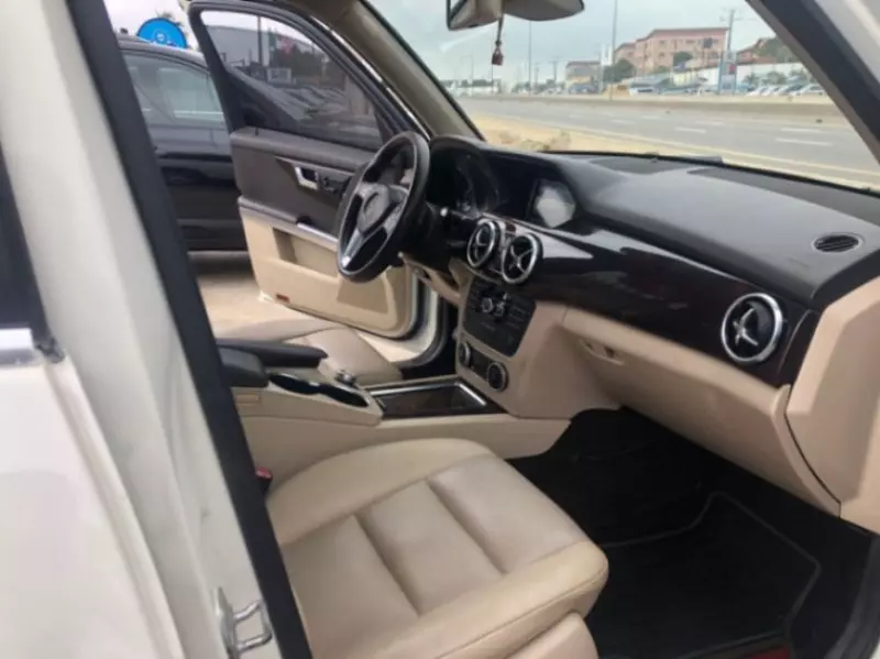 Mercedes-Benz GLK 350   - 2013