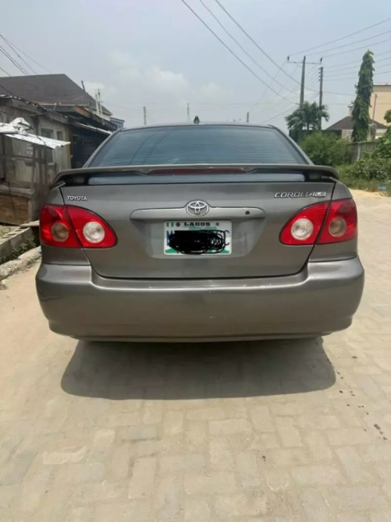 Toyota Corolla   - 2008