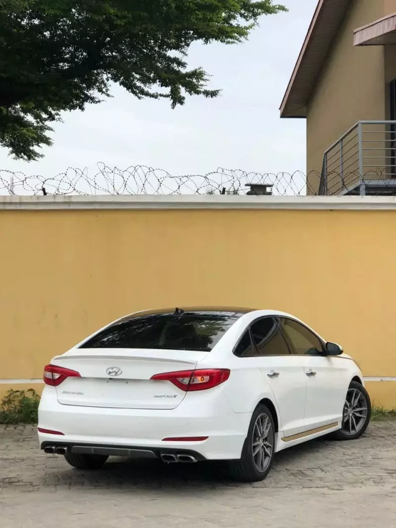 Hyundai SONATA 2,0L BVA GL   - 2014