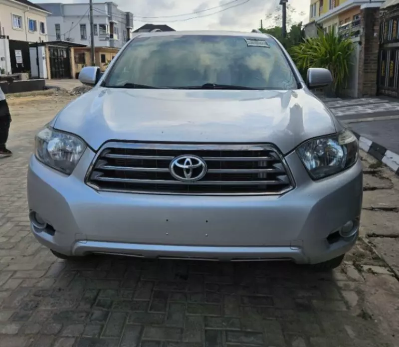 Toyota Highlander   - 2008
