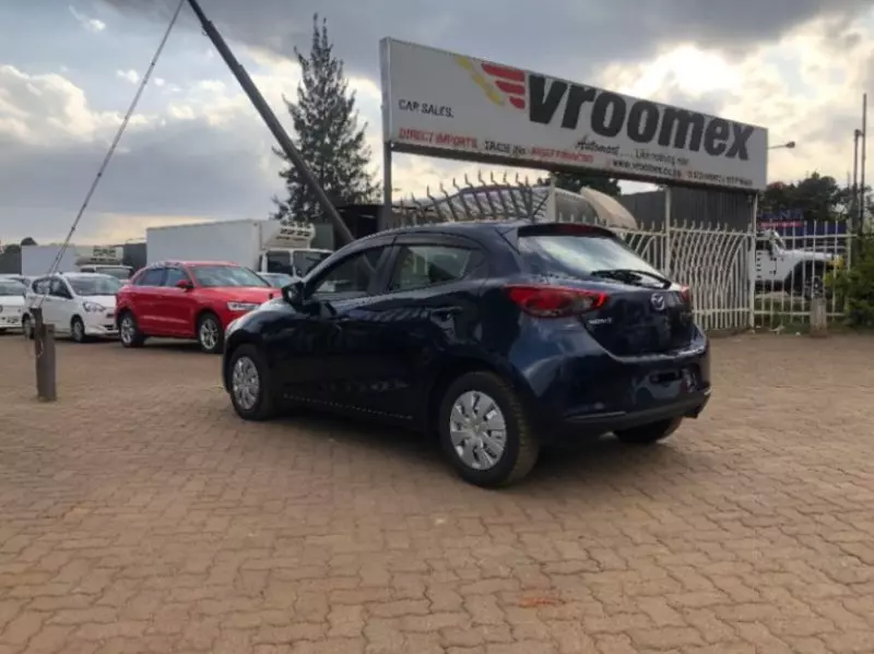 Mazda 2   - 2020