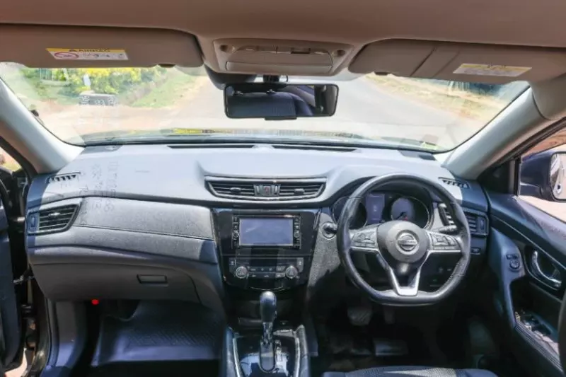 Nissan X-Trail   - 2017