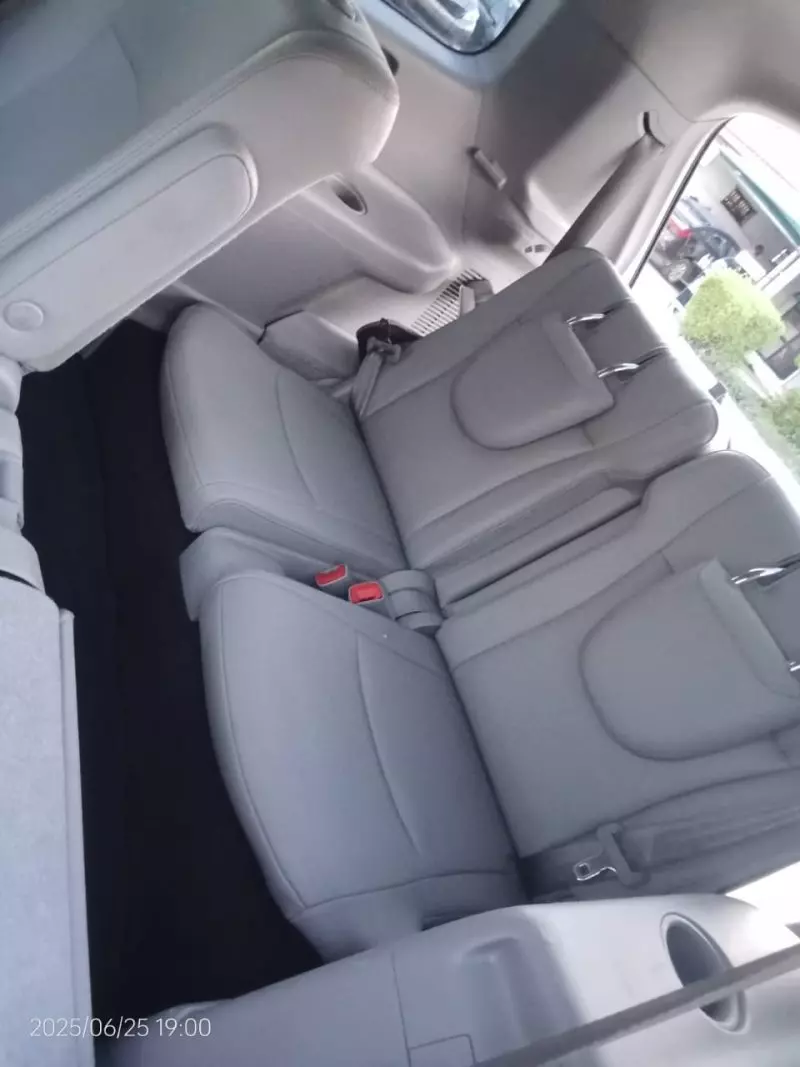 Toyota Highlander   - 2013