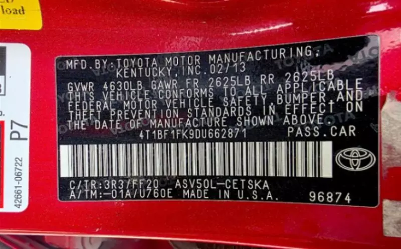 Toyota Camry   - 2013