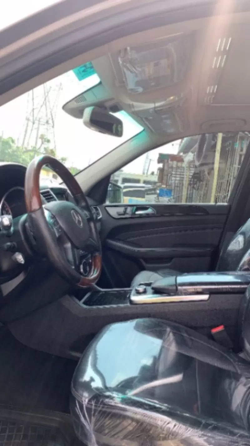 Mercedes-Benz ML 350