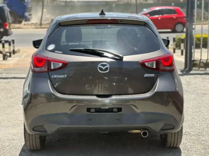 Mazda Demio    - 2018