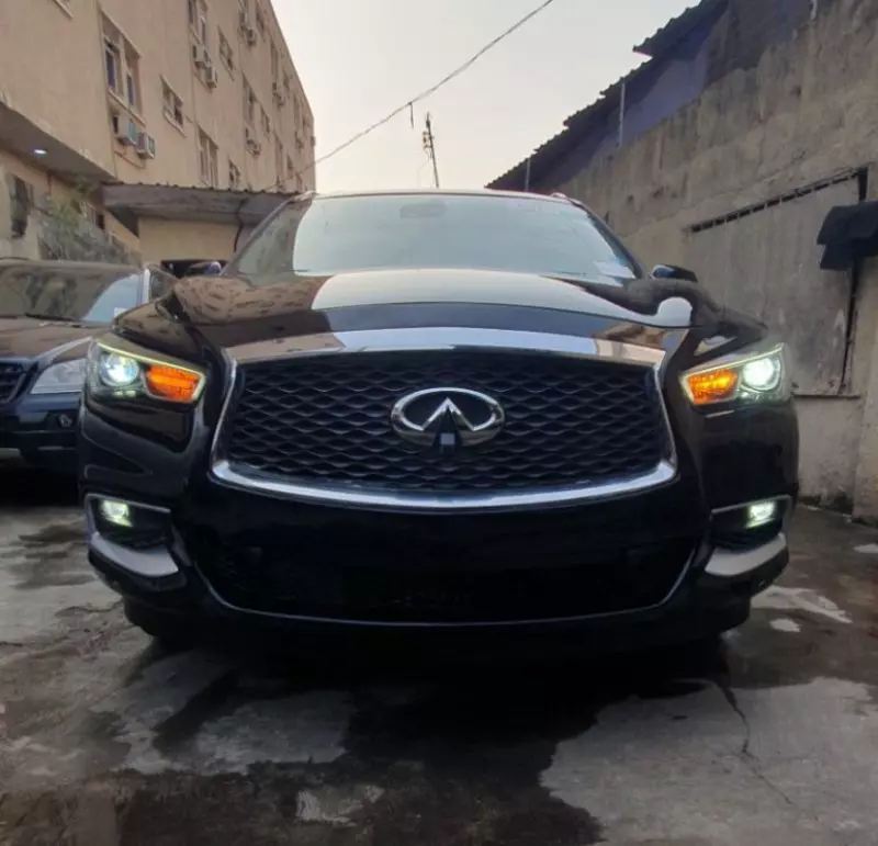 Infiniti QX60   - 2016